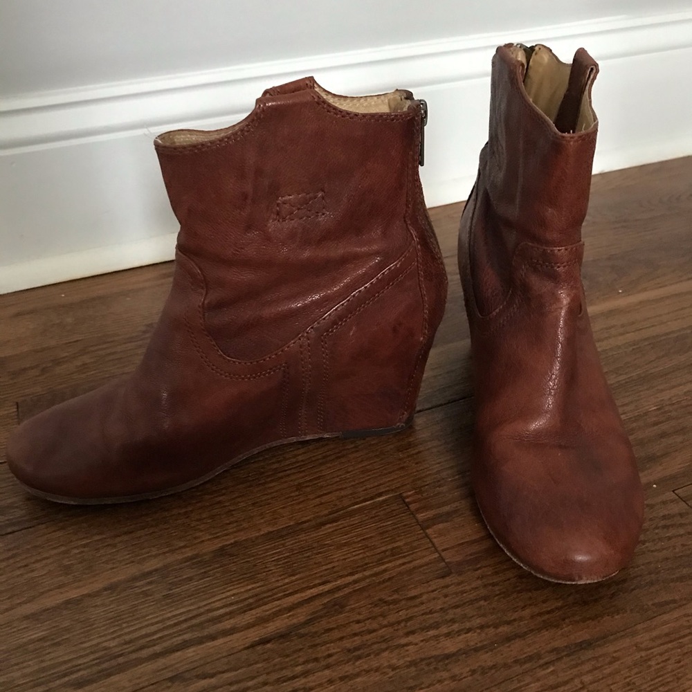 Frye Carson Wedge Bootie